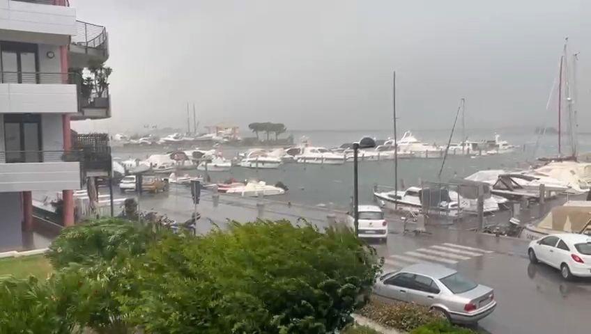 Immagine per Maltempo dalla costa alla pianura, imbarcazione in avaria a Grado